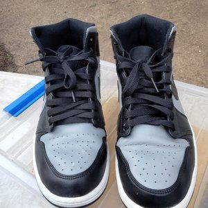 2021 Nike Air Jordan 1 Retro Mid Shadow Red Black Grey 554724-096 12 Used No Box